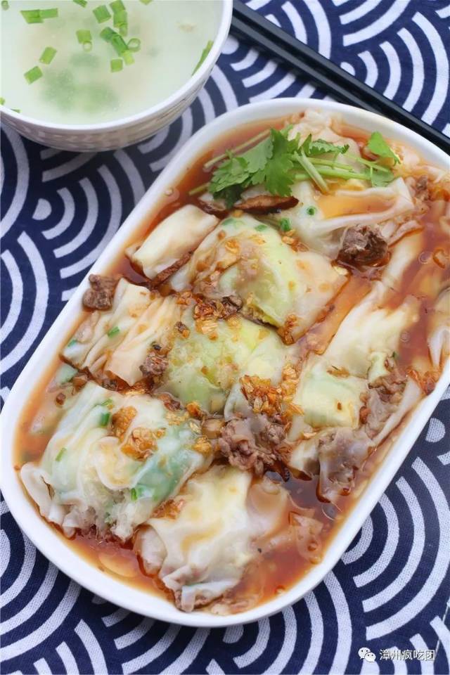 大份鸡蛋肉肠粉