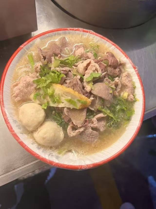 瘦肉猪心汤粉